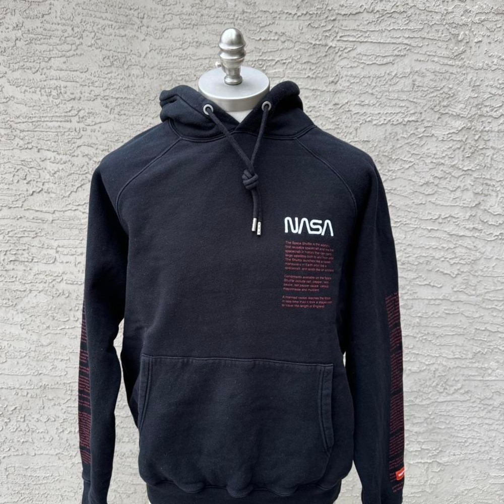BLACK HERON PRESTON‎ NASA HOODIE